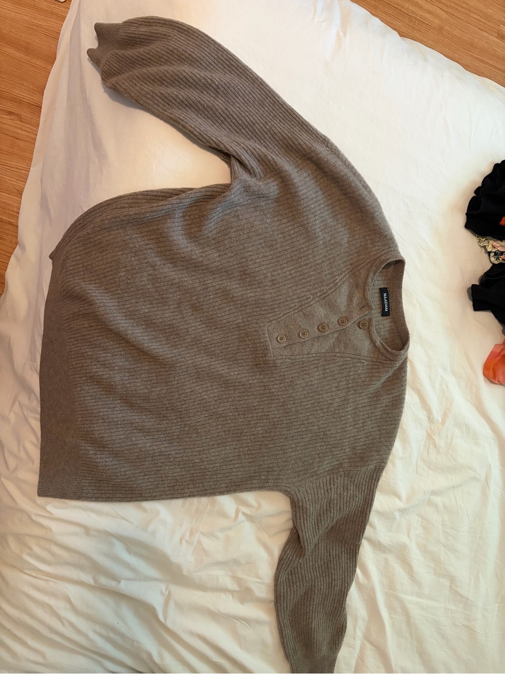 NAADAM Recycled Cashmere Ribbed Henley - Picture 3 of 5